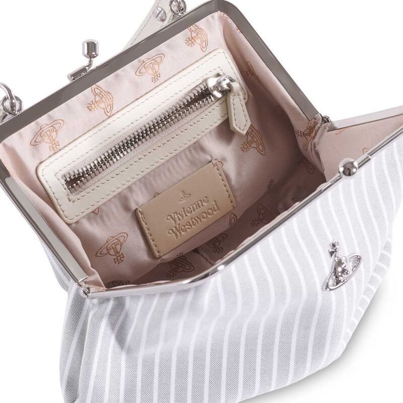 Vivienne Westwood Granny Frame Purse image number 2